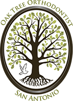 Oak Tree Orthodontics Logo